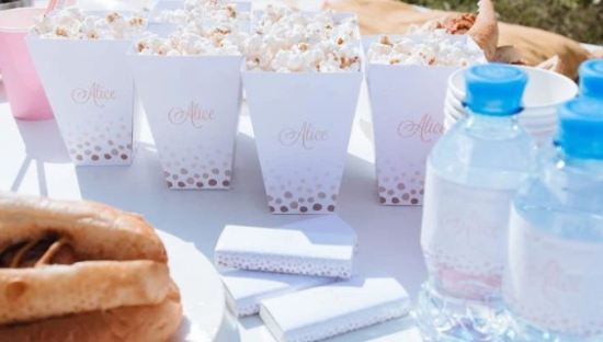 蜜雪冰城卷向气泡水，农夫山泉们的好日子要结束了？