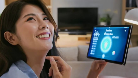 高端风再起，小爱、小度、天猫精灵发新芽？