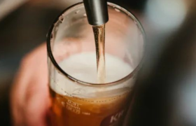 一瓶上千直逼茅台，啤酒越卖越贵