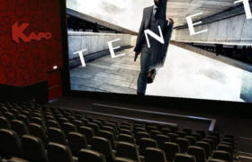 “旅行特种兵”，无暇看电影