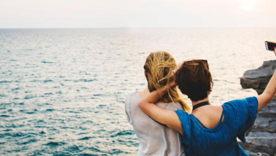 小红书团购:成于种草，困于种草