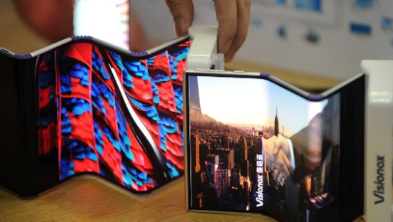 走过四年跌宕之路的智能折叠屏手机，下一步又该往何处突围？