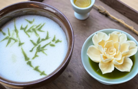 最高日入2万+，茶汤上“亲手作画”，新式茶馆又现高阶玩法？