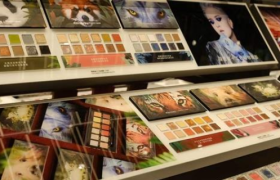 第一批国货彩妆，还没用完