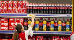 饮料之王也有新烦恼