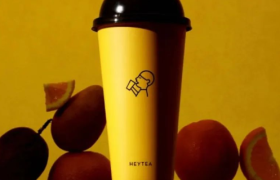 19元一杯的FENDI卖爆，喜茶在想什么？