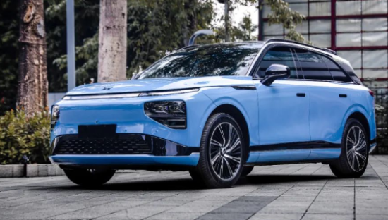 卷不动的小鹏，成了价格战“祭品”