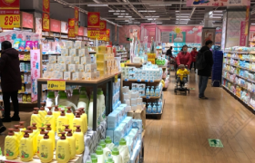 大卖场转型：电商化救命，会员店换轨