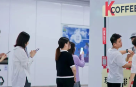 麦当劳入侵地铁站，打工人坐不住了！