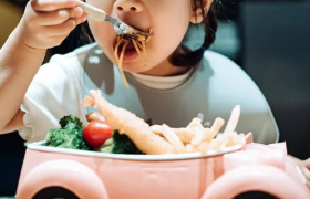 肯德基、西贝们，狂卷儿童餐