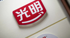 光明乳业，难迎“光明”