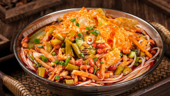 螺蛳粉难出头部品牌，原来问题在这里！