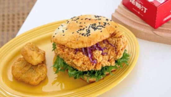 中式汉堡万店狂奔：信息差里跑出的「新物种」？