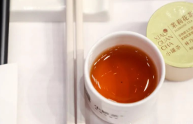 小罐茶，抛弃大师了