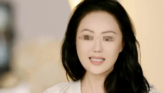 618前夜，香港名媛大战李佳琦