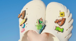 史上最丑鞋王，火得一塌糊涂