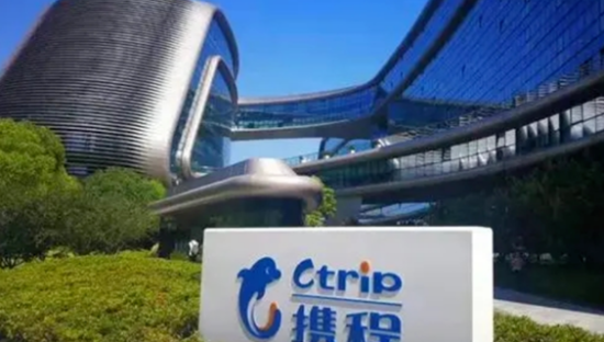 抖音“练拳”，挥向携程