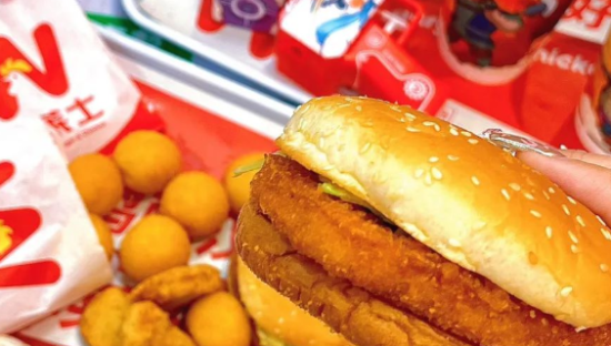 华莱士卖疯，每个“喷射战士”都有责任？