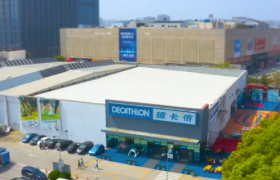 穷鬼乐园迪卡侬，如何崛起？