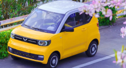“神车”五菱，走下神坛