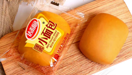 年入200亿，“零食大王”为何还要退市？