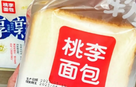 14亿人的国民面包，跌倒在“刀片门”后