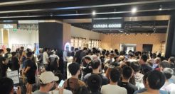 失去羽绒服自由的年轻人，涌进反季大鹅店