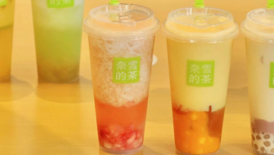 100万加盟费！奈雪也急了