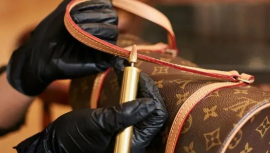 2年过去，二手奢侈品直播市场现状如何？