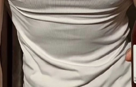 猛男诱惑？书亦和望山楂搞起商战了