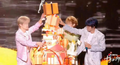 TFBOYS十周年，扯下时代峰峻的遮羞布？