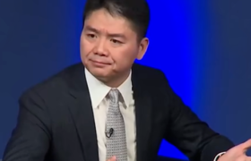 为了争夺下沉市场，刘强东准备打三场硬仗！