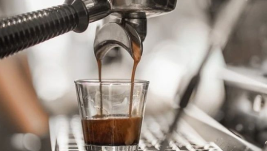 “卷生卷死”的咖啡界，“低因咖啡”登场只是噱头？