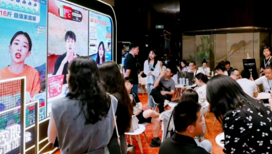 探路AI，谦寻这次又点对了“科技树”？