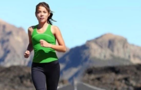 斯凯奇撕不出奇迹了