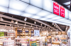 名创优品一年卖出114亿元