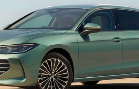 上汽发布半年报，营业收入3265.5亿元，同比增长3.34%