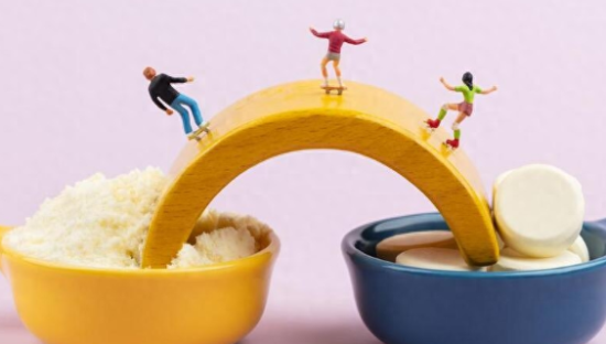 “白金”增长时代画上句号，蒙牛、伊利何去何从？