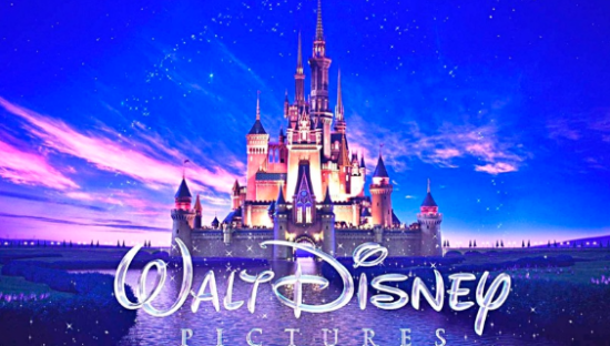 上海迪士尼年卡涨价，打工人直言不配