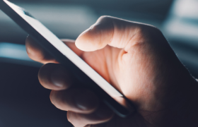 多闪变身抖音版“微信”，还能挑战社交霸主吗？