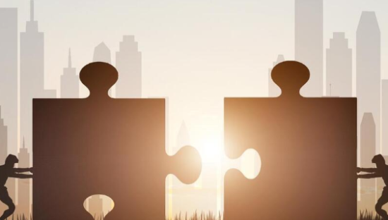 投影仪赛道的两条活路：要么内卷研发，要么躺平价格