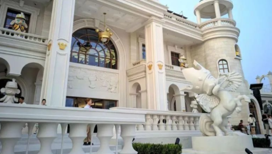 泡泡玛特也搞主题乐园，黄牛最先赚钱