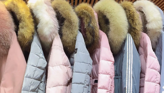 凭“色彩”俘获新一代年轻群体，鸭宝宝还差什么？