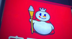 实名举报蜜雪冰城，鸿星尔克离谱又好笑！