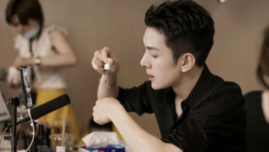 抖音直播，谁在赚钱？