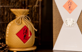 停止接单的酒鬼酒，能否再次冲击百亿？