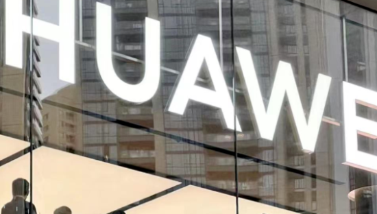 章子怡汪峰官宣离婚，iPhone15惨背锅