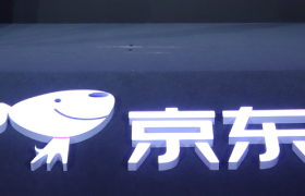 刘强东走进多事之秋