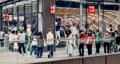 一天暴跌 165 亿！李宁跑不动了