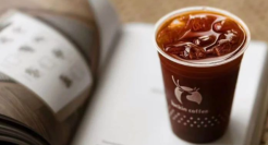 三季度入账72亿，瑞幸的低价与爆品效应